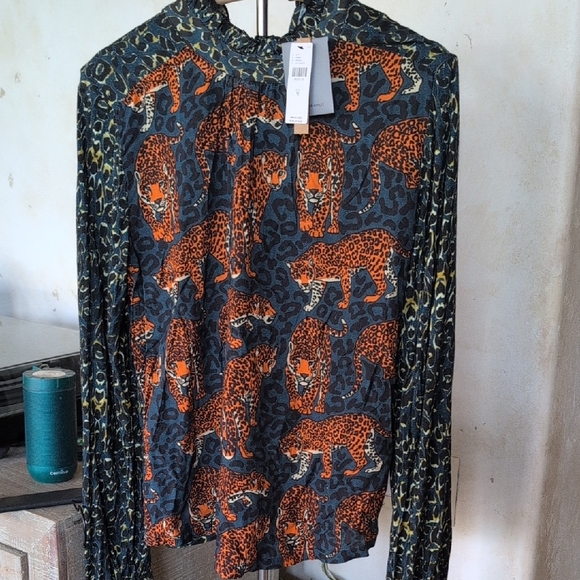 Anthropologie Leopard Animal Print Blouse in Blue and Orange - Picture 5 of 6
